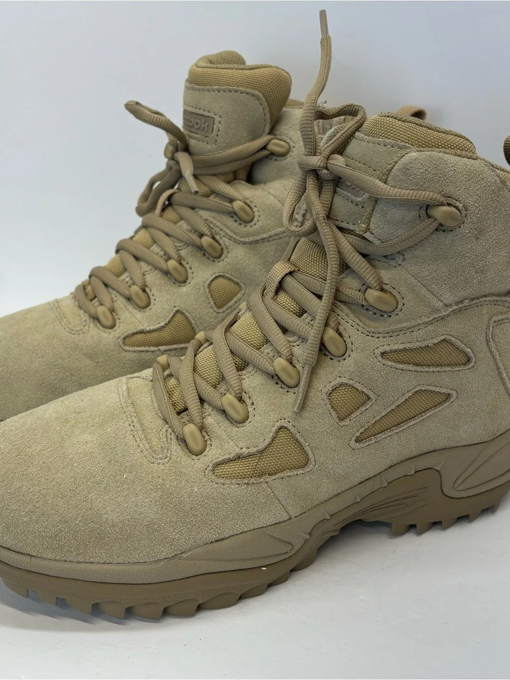 Reebok Desert Men’s Tan Suede Tactical Boots Rapid Response RB Side Zip 9 W EUC